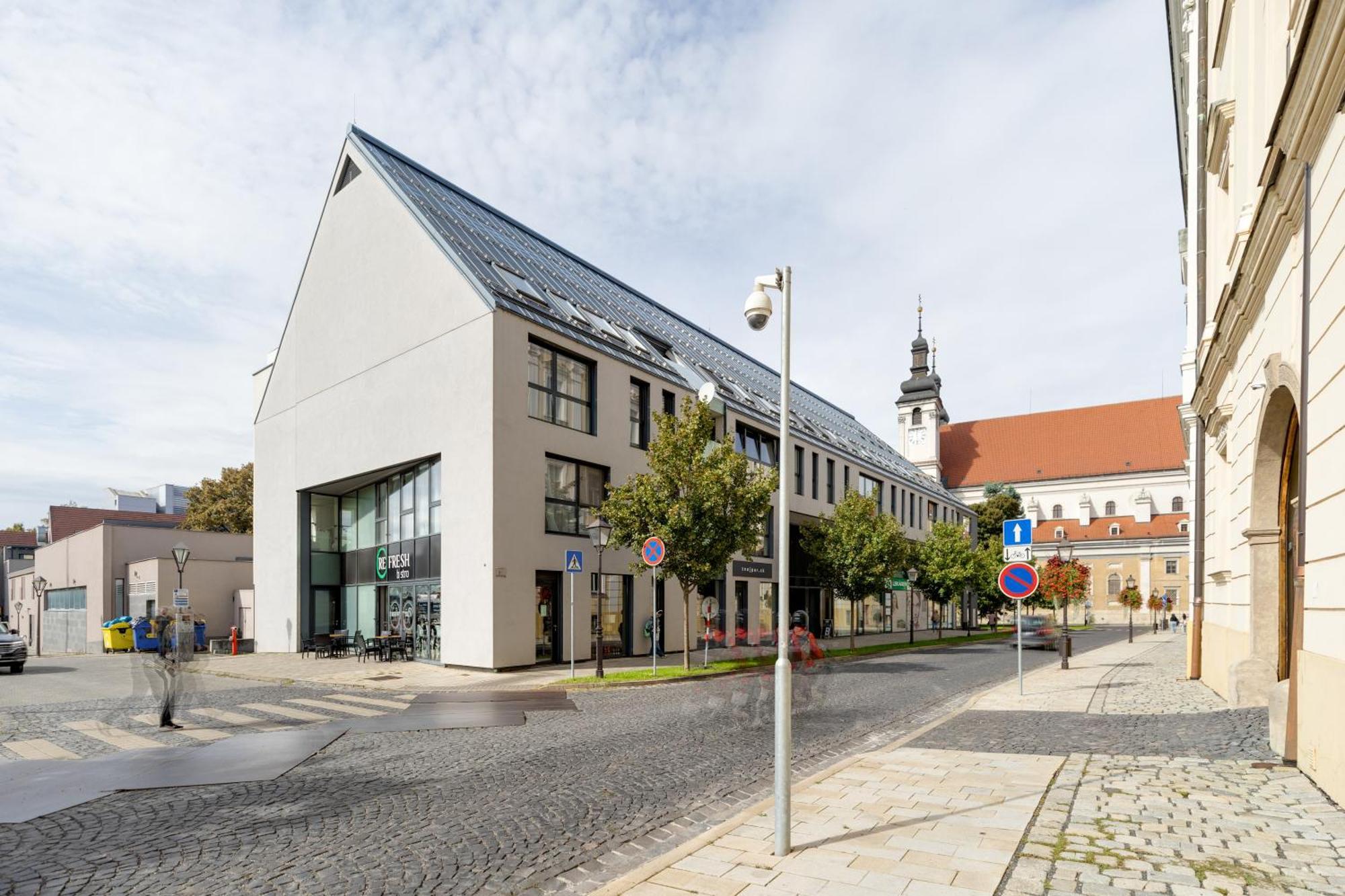 Apartman Leonardo - City Center Trnava Exterior photo